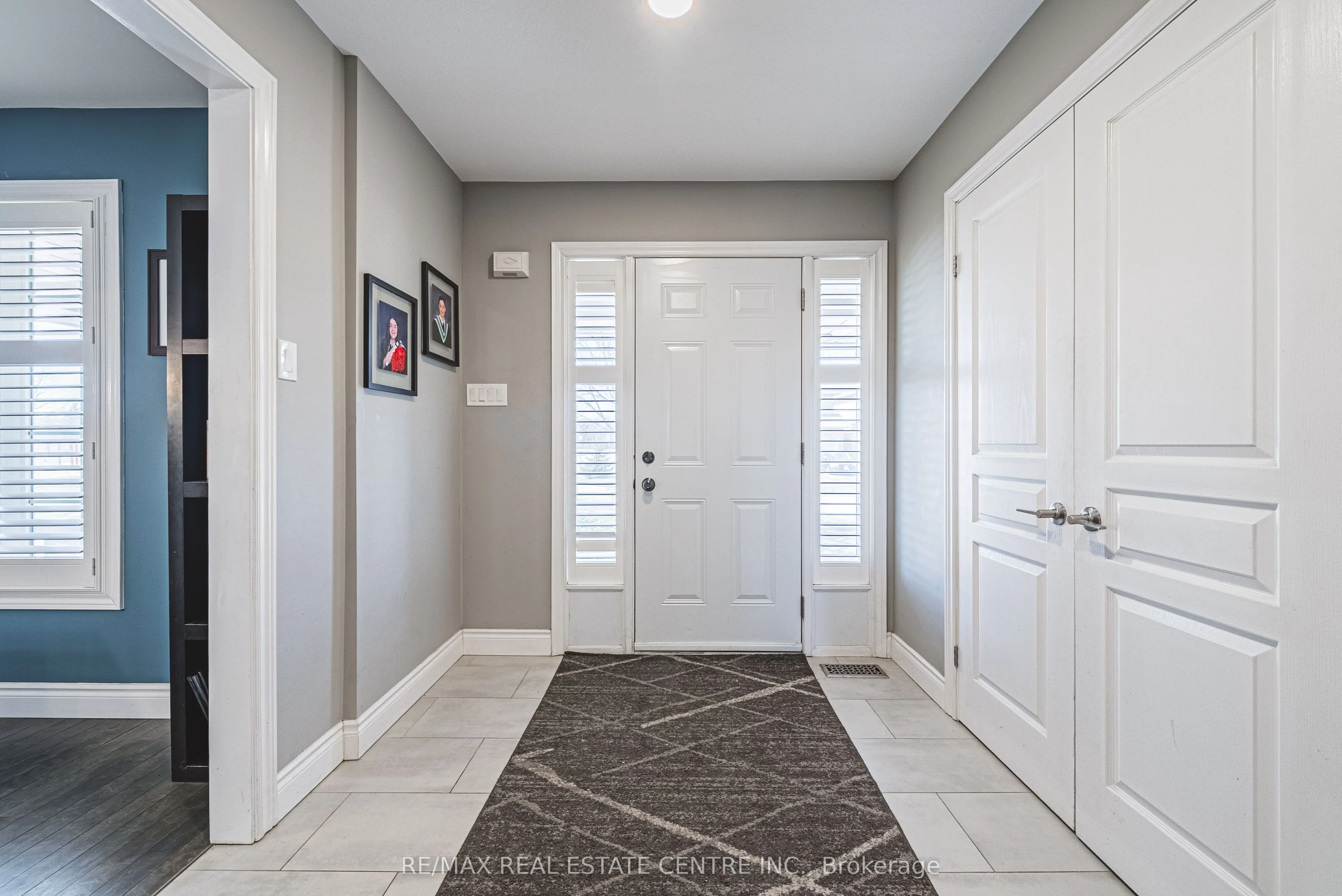 19 Liuna Court, ON L8E 5Z1