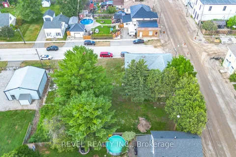 3 Main Street, ON N0J 1V0