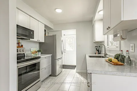 76 Fitzroy Place, ON N6E 1J1