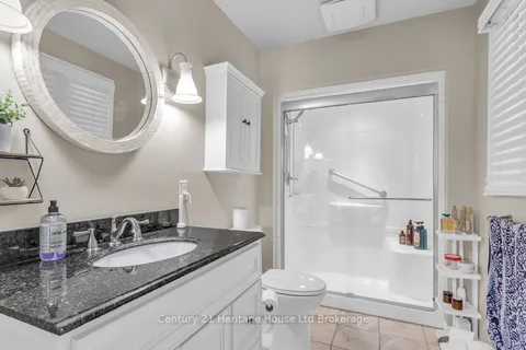 4 Demeyere Avenue, ON N4G 4V5