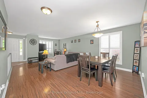 307 Brant County 18 Road, ON N3T 5L9