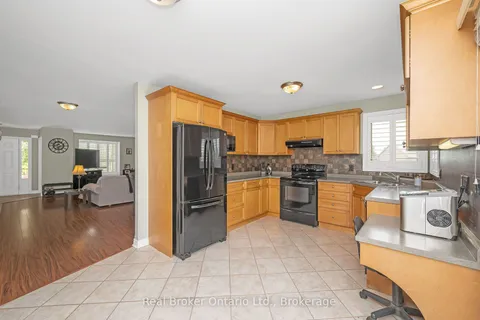 307 Brant County 18 Road, ON N3T 5L9