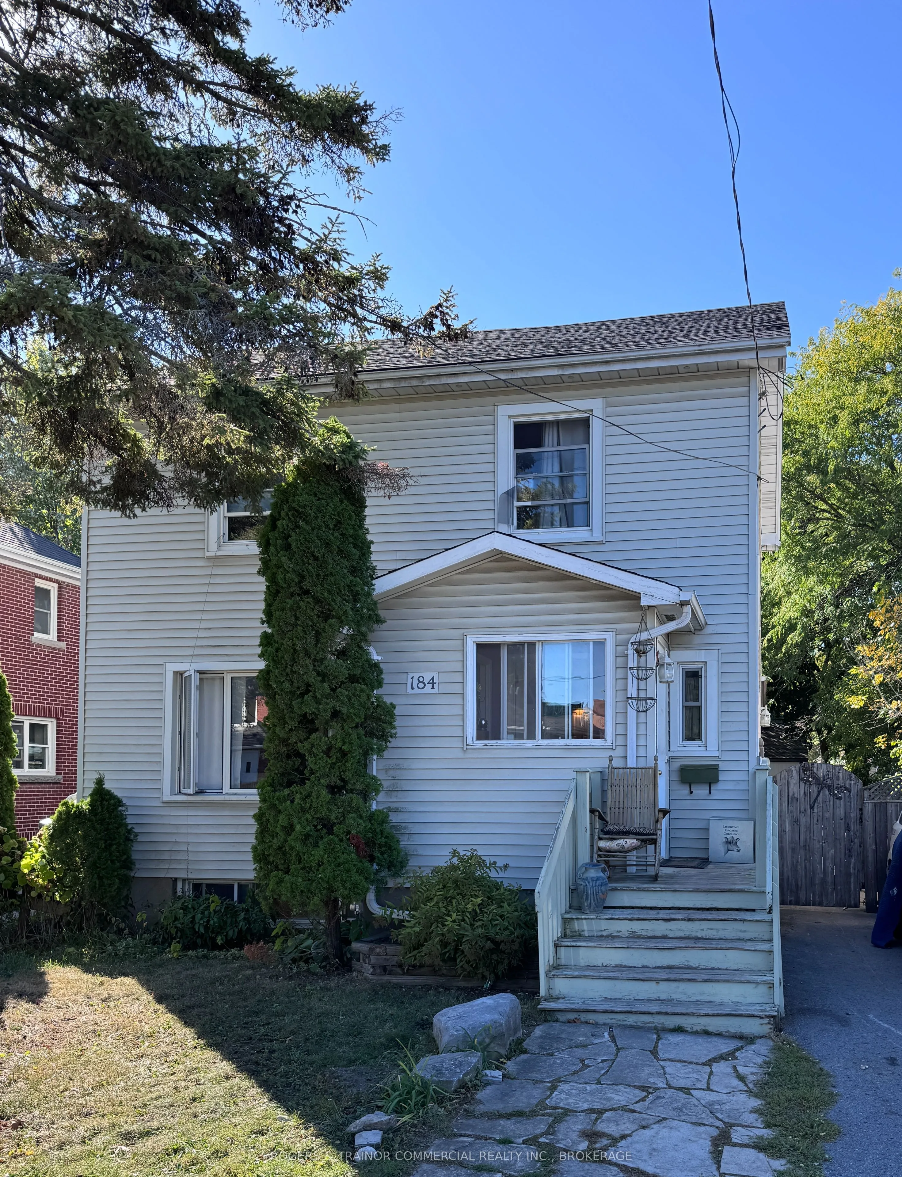 184 Regent Street, ON K7L 4K3