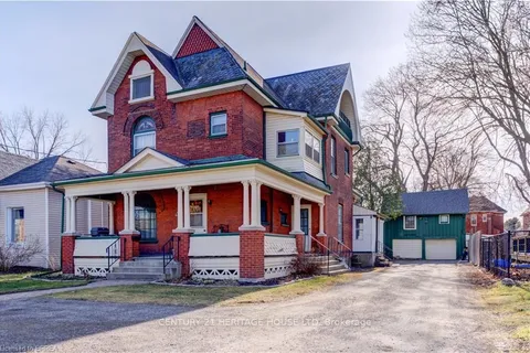 111 Erie Avenue, ON N3S 2G3