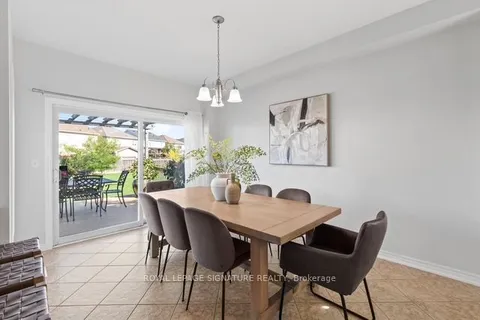 35 Fiddlehead Crescent, ON L8B 0X8