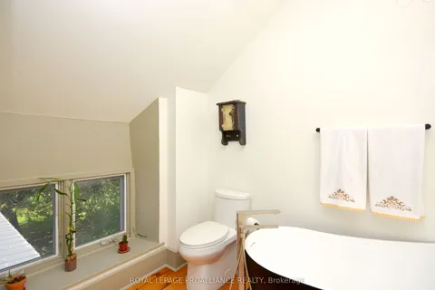 5024 Jamieson Road, ON L1A 3V8