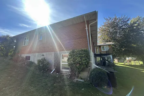 38 Hillcrest Street, ON N0G 2S0