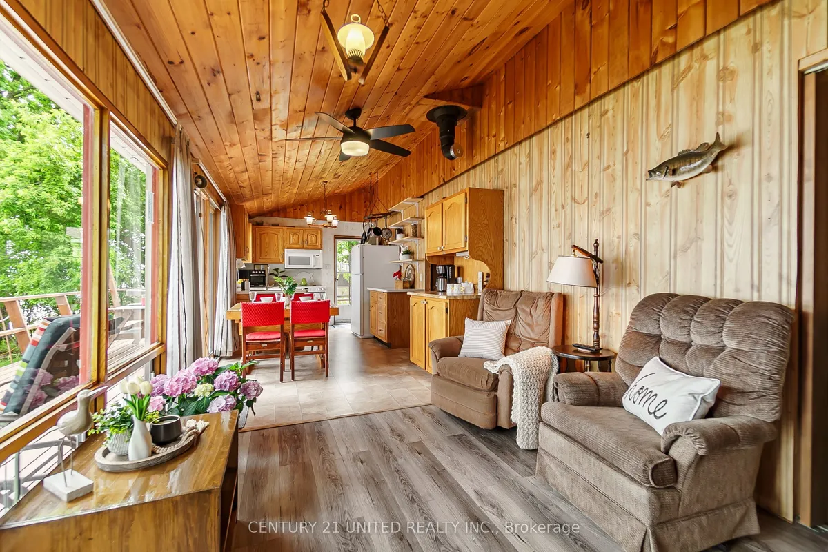 37 Lakeshore Road, ON K0L 2G0