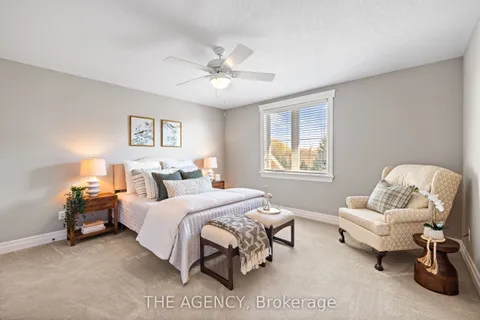 16 Seifert Court, ON N3C 2V4