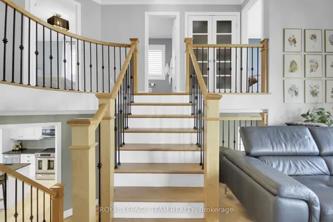 3516 Cambrian Road, ON K2J 0V1