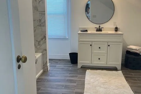 5706 King Street, ON L0R 1B3