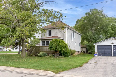 32 Bay Avenue, ON L3B 3G6