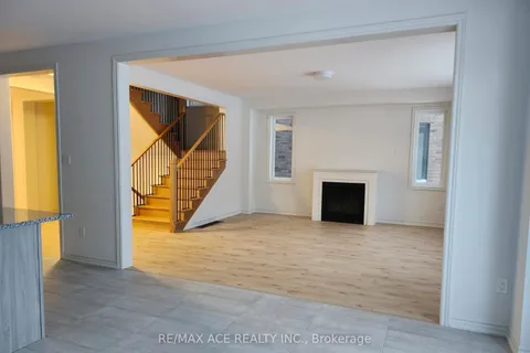 1025 Trailsview Avenue, ON K9A 4J6