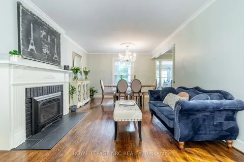 67 Hillcrest Avenue, ON L2R 4Y4