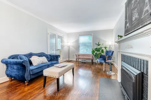 67 Hillcrest Avenue, ON L2R 4Y4