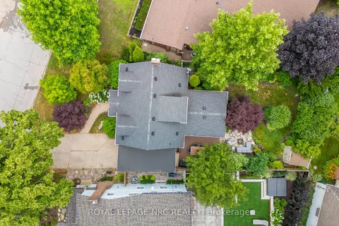 67 Hillcrest Avenue, ON L2R 4Y4