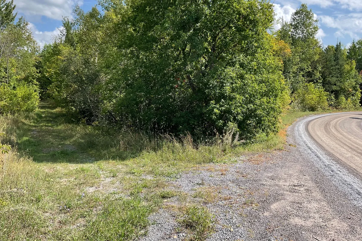 1196 BELLAMY Road, ON K0A 2X0