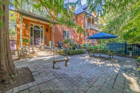 105 Vansittart Avenue, ON N4S 6E5