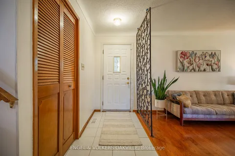 22 Sandy Cove Circle, ON L2N 5Z4