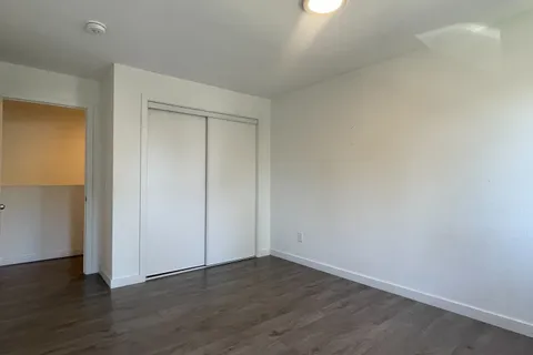 400 Alberta Street, ON L3B 0K5