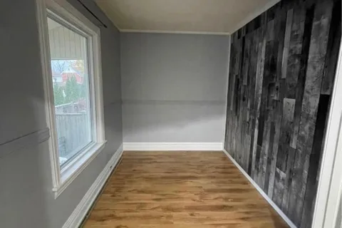 15 Wawa Street, ON N5R 3W8