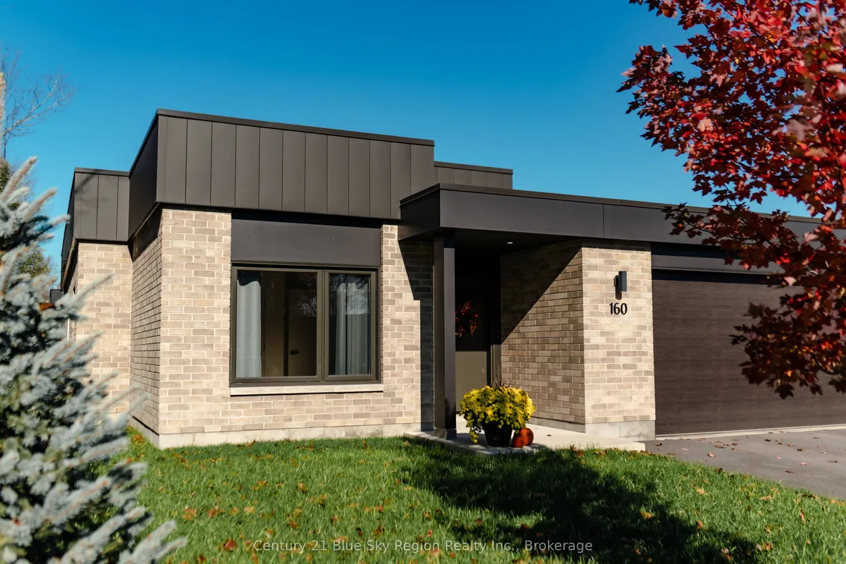 160 Sugarbush Street, ON P1C 1M8