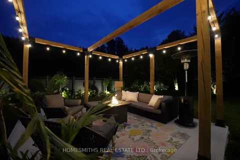 163 Ontario Street, ON K9A 3B6