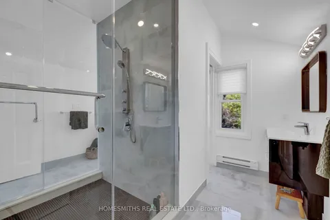 163 Ontario Street, ON K9A 3B6