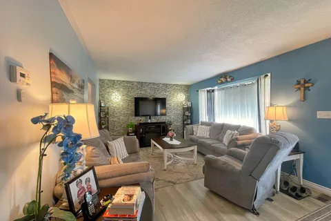 14 Tower Road, ON N0G 1L0