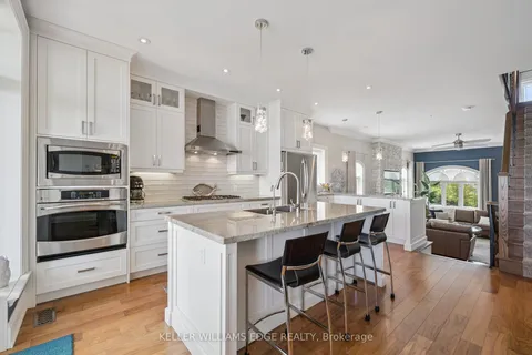 1081 Beach Boulevard, ON L8H 6Z9