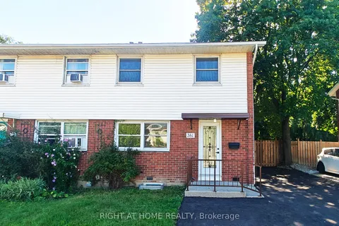 381 East 23rd Street, ON L8V 2X5