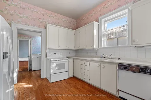 55 Nelson Street, ON N7A 1R7