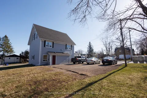 16 St David Street, ON K9V 1N1