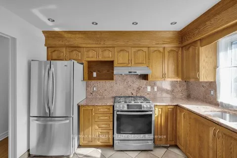 29 Montana Way, ON K2J 4M5