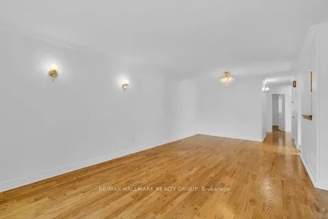 29 Montana Way, ON K2J 4M5