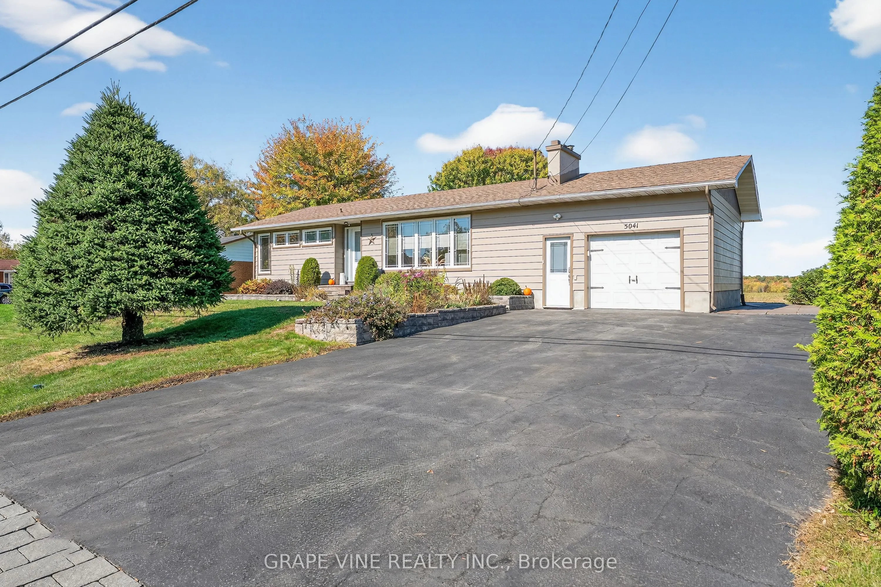 5041 Thunder Road, ON K0A 1K0