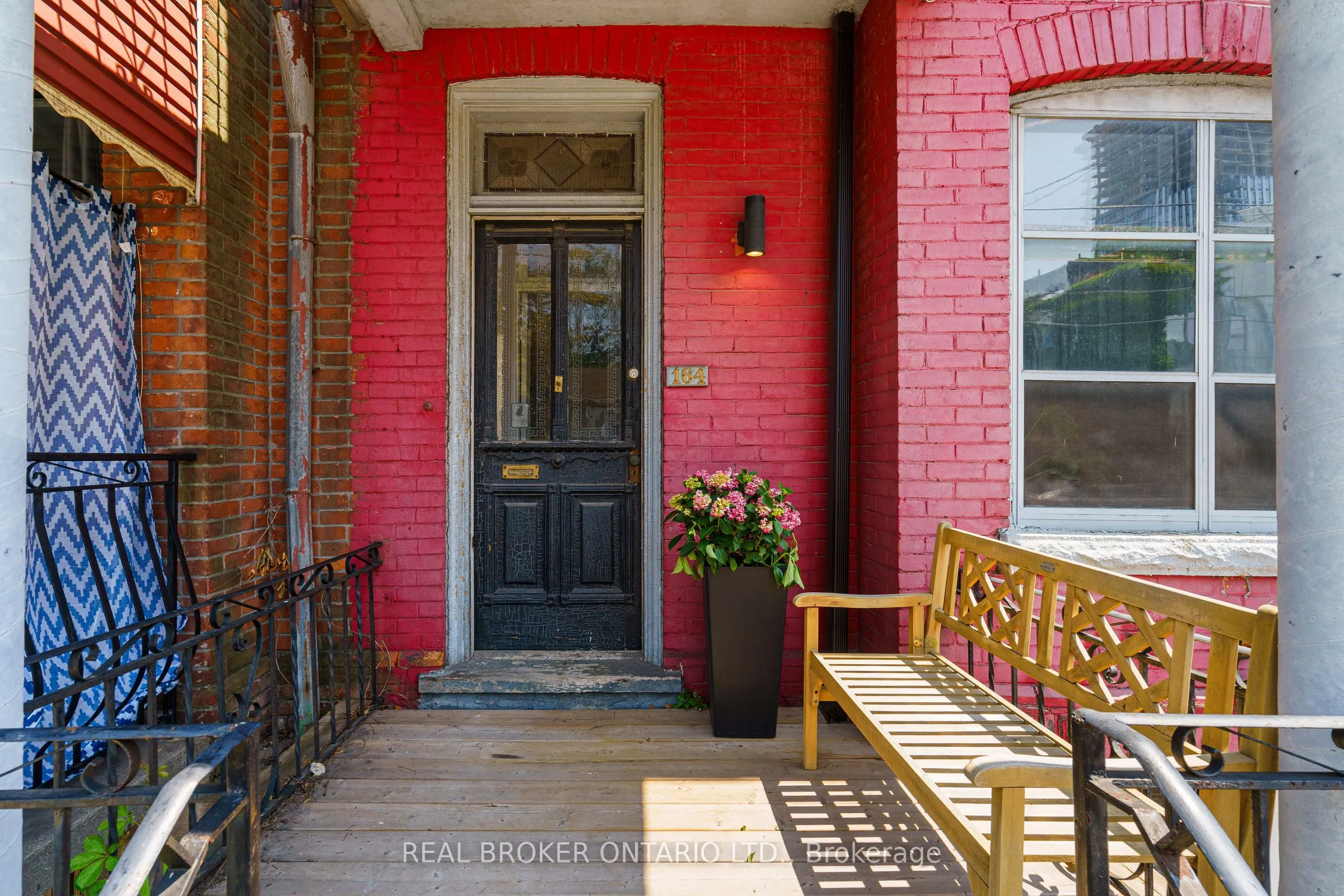 164 Catharine Street, ON L8L 4S5