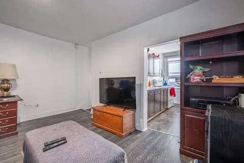 93 Cherry Street, ON K7K 3W7