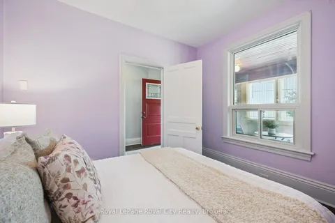 178 York Road, ON N1E 3G2