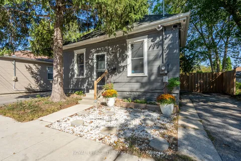 3 Henry Street, ON N6B 2L6