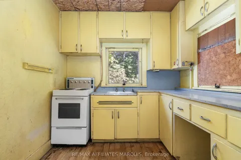 6 R9 (rideau Ferry) Road, ON K0G 1L0