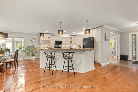 28 Pine Marsh Lane, ON K8V 0A5