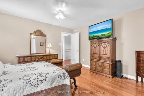 79 Wintergarden Road, ON N5Y 5M3