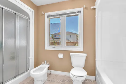 79 Wintergarden Road, ON N5Y 5M3