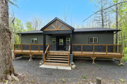 44 Sunnyshore Park Drive, ON P2A 0B5