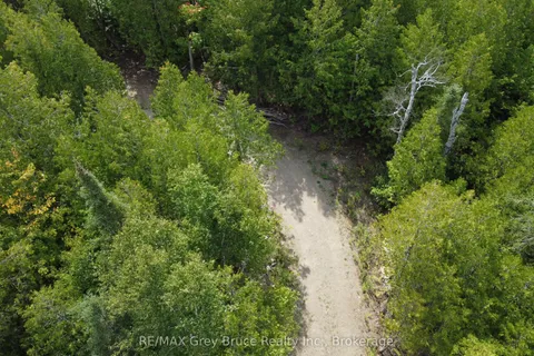 41 Noble Drive, ON N0H 1Z0