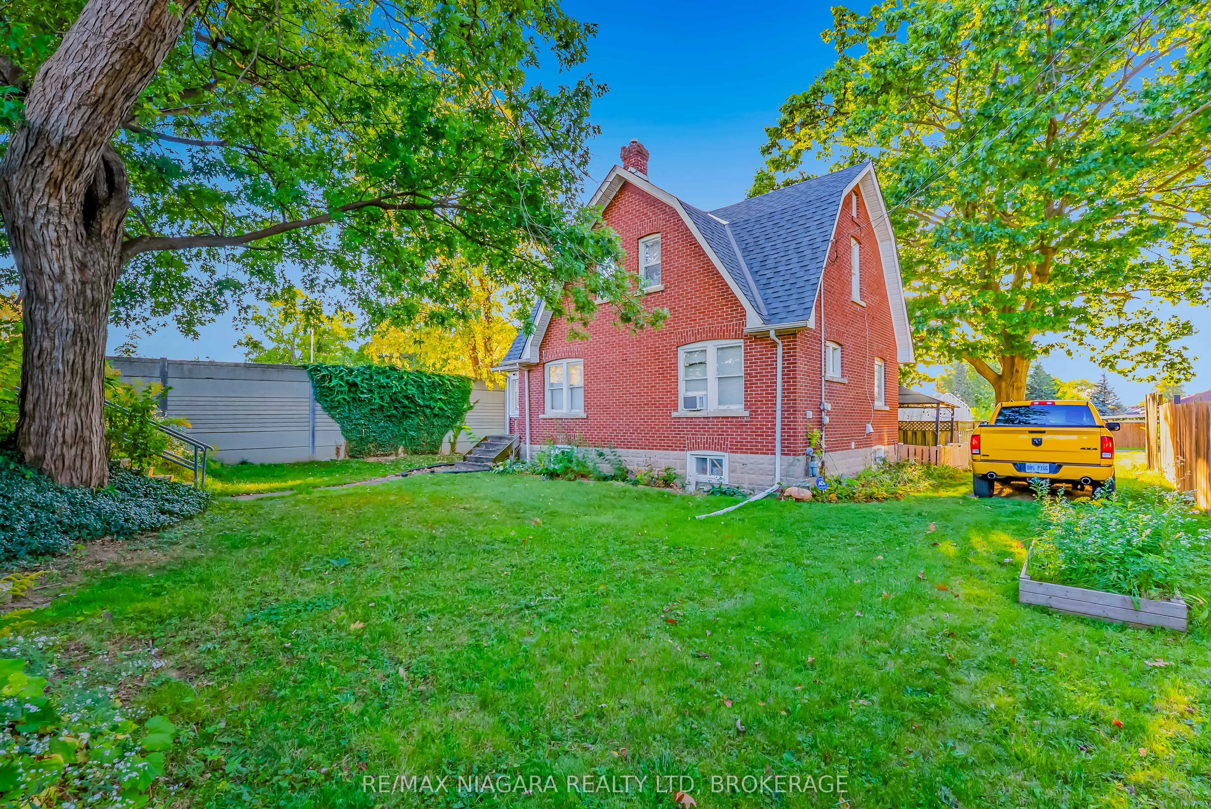 5365 Portage Road, ON L2E 6B8