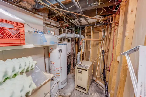 5365 Portage Road, ON L2E 6B8