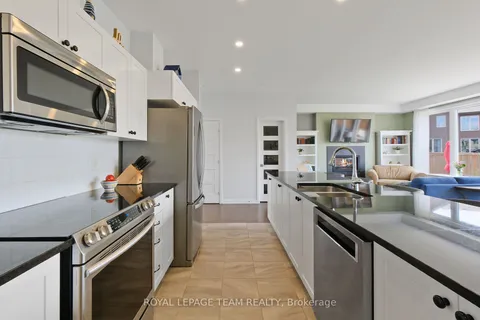 240 Boyd Street, ON K7C 0H3