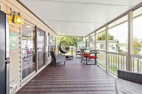 276 White Cedars Road, ON K0J 1T0